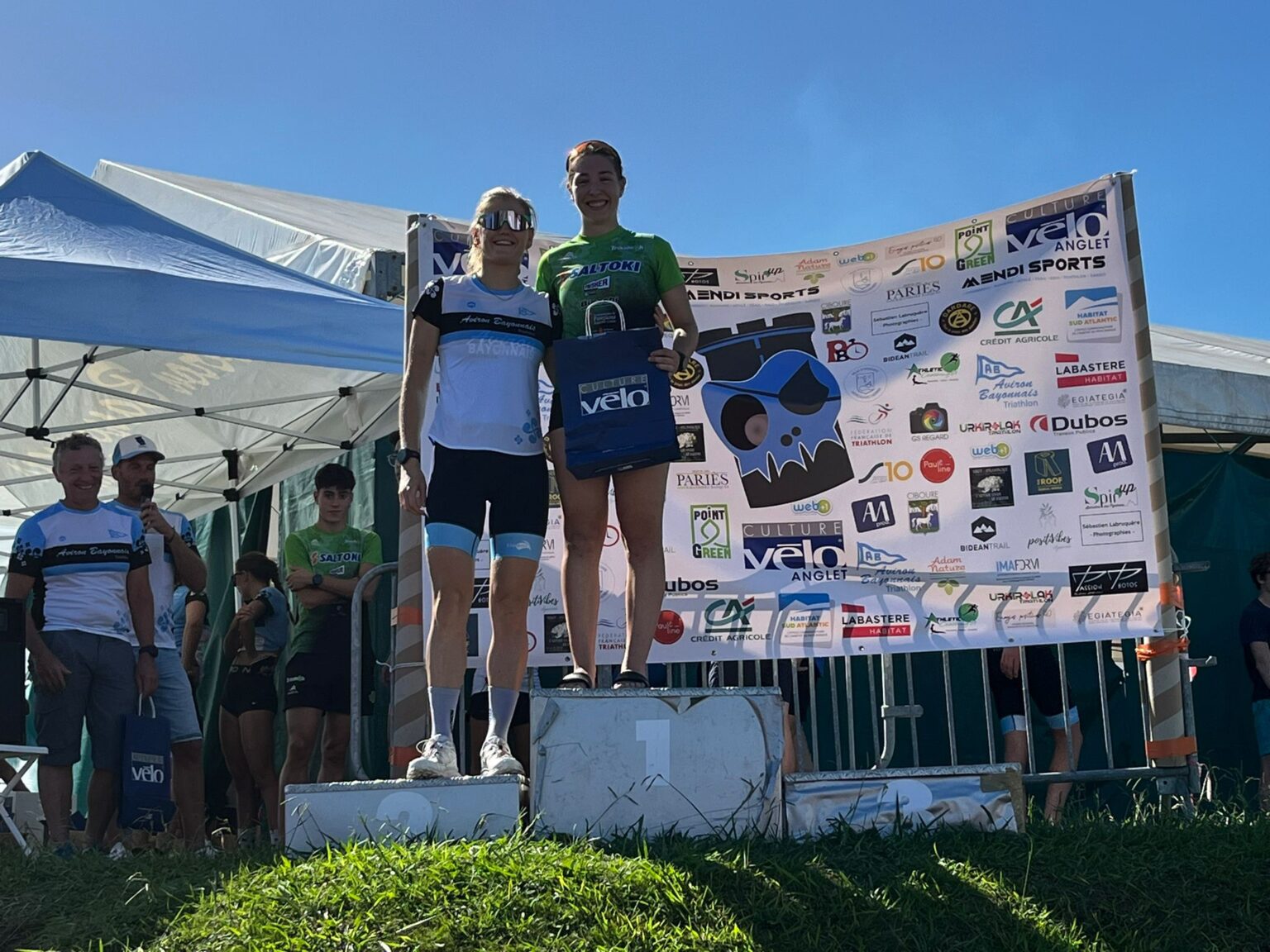 Grandes éxitos para Saltoki-Trikideak en un fin de semana apasionante